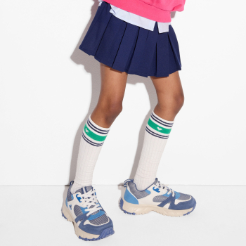 شورت بليسيه سادة باللون الأزرق للفتيات.